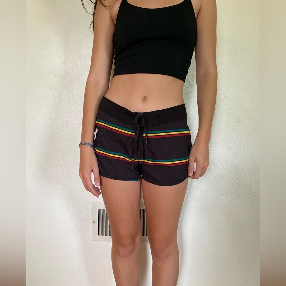 Billabong Bob Marley medium board shorts
